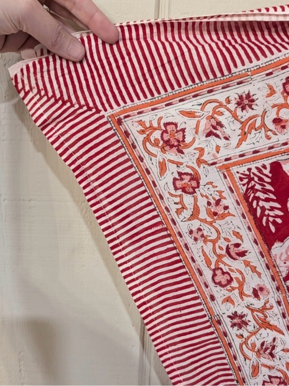 Julia Amory Red Floral Block Print Pareo Cotton Sarong Beach Wrap Scarf India - Picture 3 of 7